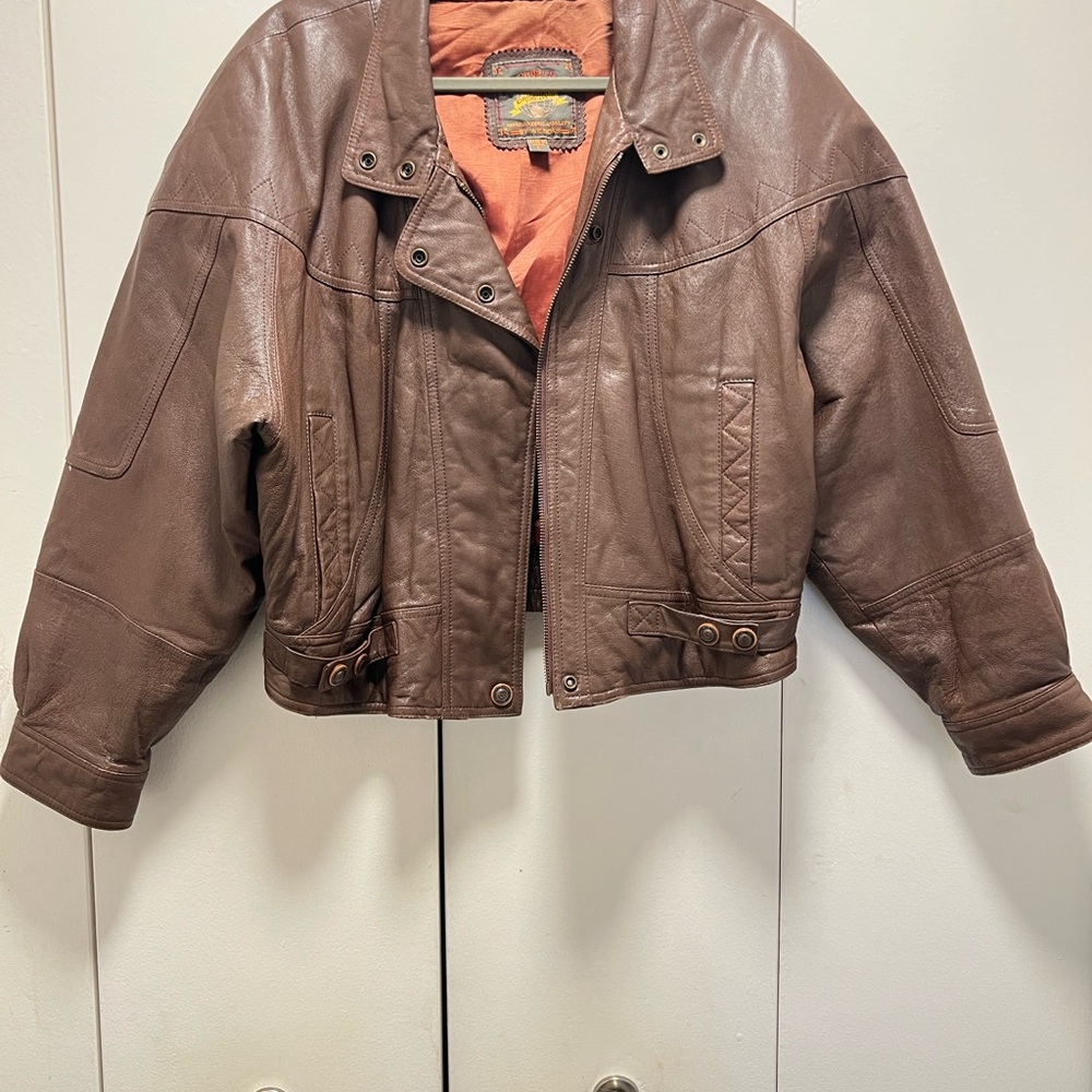 Elegant Brown Leather Women's Jacket